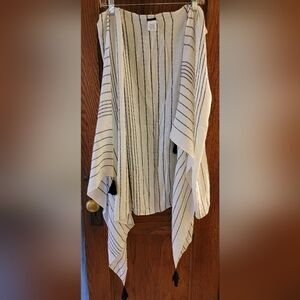 Women's J. Crew Lightweight Shawk/Poncho One Size